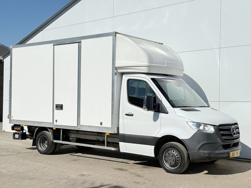 Mercedes-Benz Sprinter 514 2.2 CDI Dubbellucht Laadklep Airco Cruise Control Bakwagen Meubelbak Koffer - Furgoneta caja cerrada: foto 4 Mercedes-Benz Sprinter 514 2.2 CDI Dubbellucht Laadklep Airco Cruise Control Bakwagen Meubelbak Koffer - Furgoneta caja cerrada: foto 4
