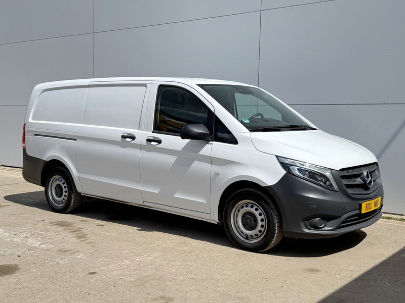 Mercedes-Benz Vito 116 CDI L2H1 Lang Automaat Airco Cruise Control Led Camera Omvormer Stoelverwarming - Furgoneta pequeña: foto 4 Mercedes-Benz Vito 116 CDI L2H1 Lang Automaat Airco Cruise Control Led Camera Omvormer Stoelverwarming - Furgoneta pequeña: foto 4