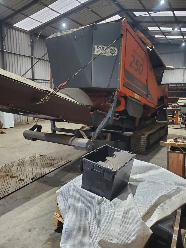 Arjes 250 Evo - Trituradora móvil: foto 5 Arjes 250 Evo - Trituradora móvil: foto 5