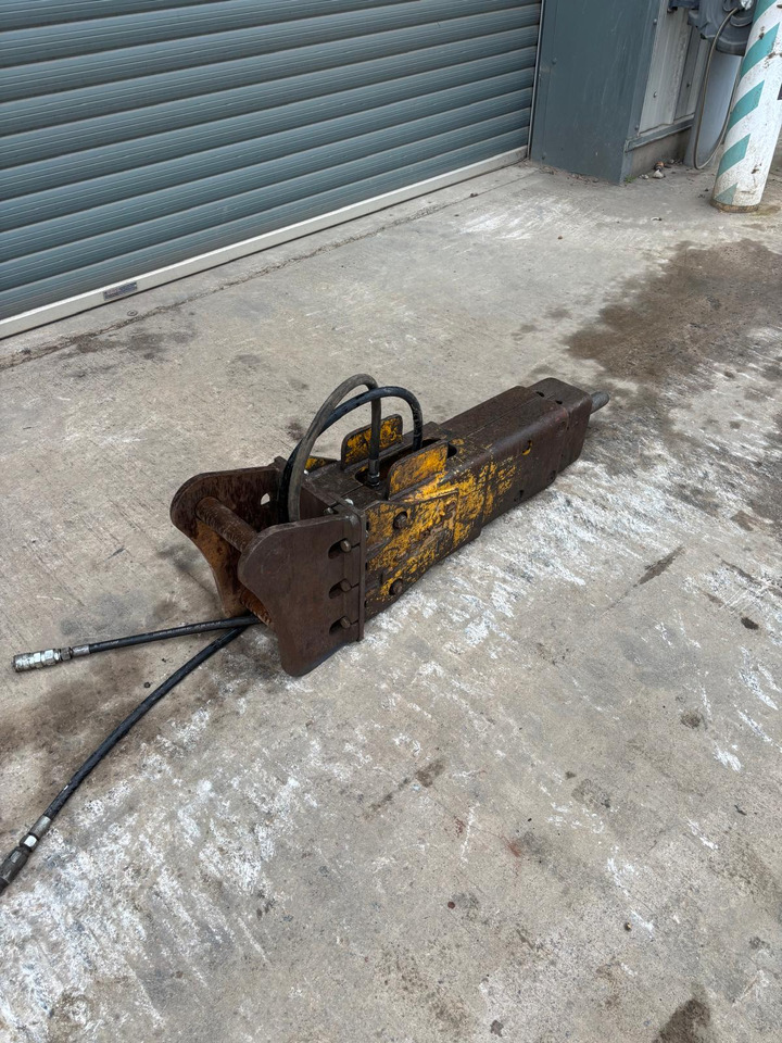 Indeco Breaker - Implemento para Maquinaria de construcción: foto 3 Indeco Breaker - Implemento para Maquinaria de construcción: foto 3