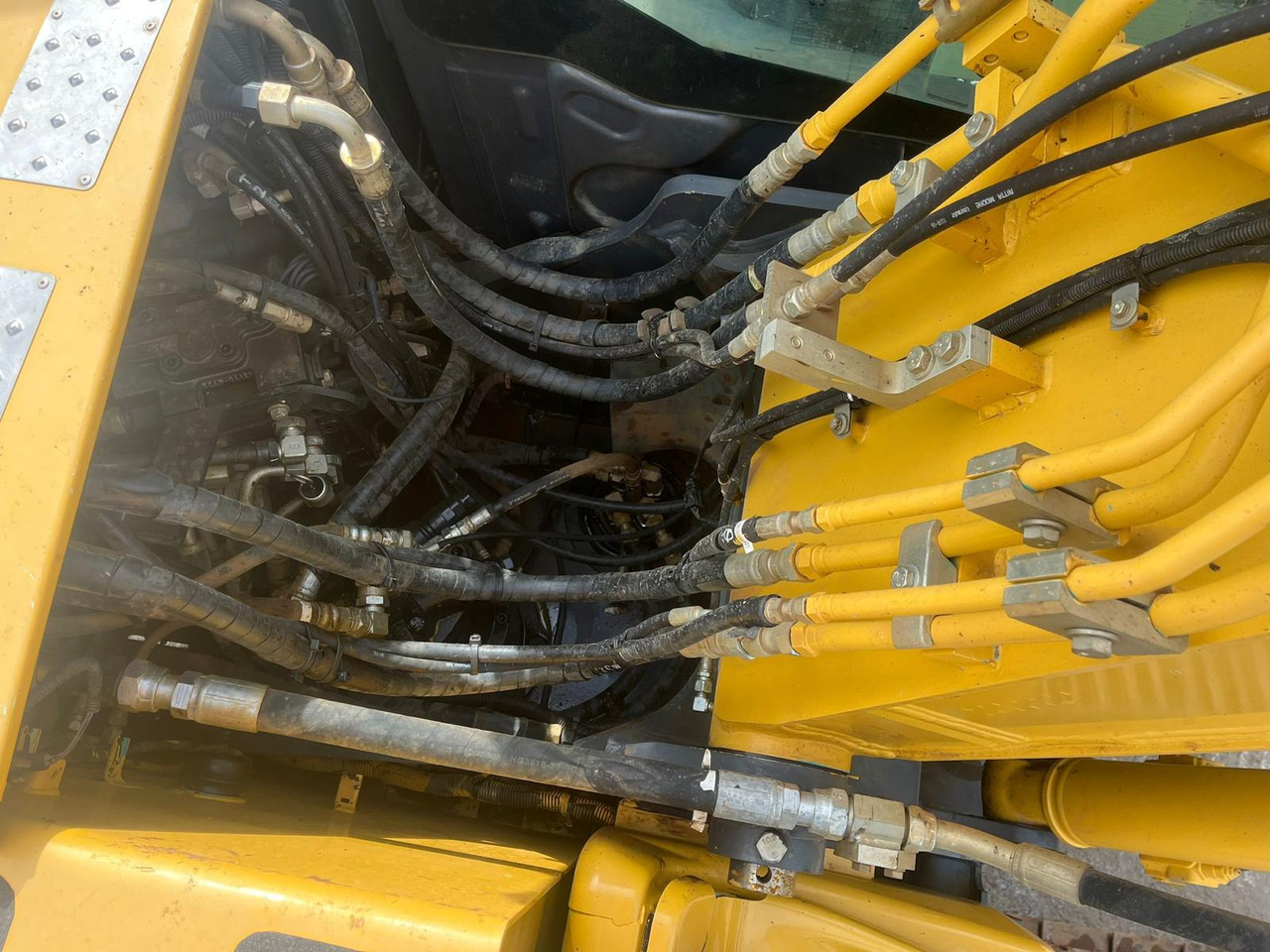 Leasing de  Kobelco SK130LC-11 Kobelco SK130LC-11: foto 15