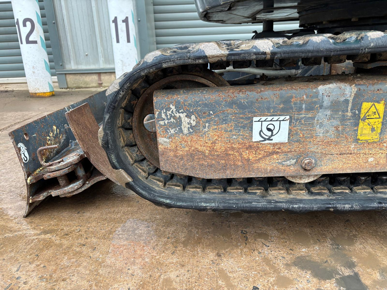 Miniexcavadora Kobelco SK17SR-3E: foto 18