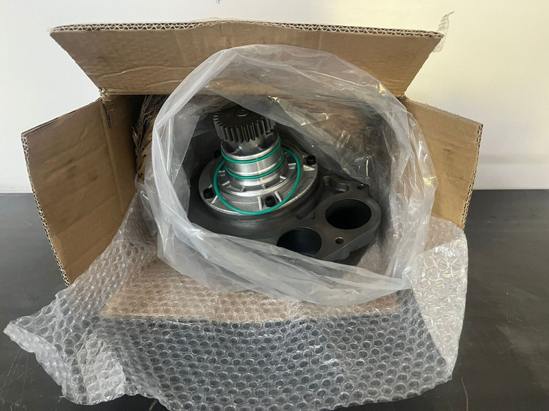 Liebherr P944 / R954 / R944 / R954 / L556-454 / L566-460 - Bomba de refrigerante: foto 2 Liebherr P944 / R954 / R944 / R954 / L556-454 / L566-460 - Bomba de refrigerante: foto 2