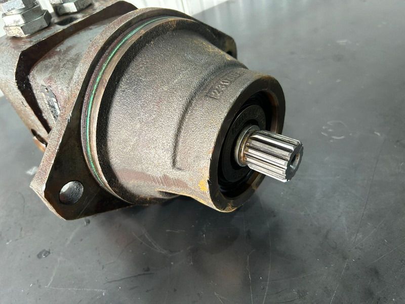 Liebherr R904 / A904C Li / A904 Li / A900C Li / A900C / R900C Li / R904C / R900C Li EDC - Motor hidráulico: foto 3 Liebherr R904 / A904C Li / A904 Li / A900C Li / A900C / R900C Li / R904C / R900C Li EDC - Motor hidráulico: foto 3