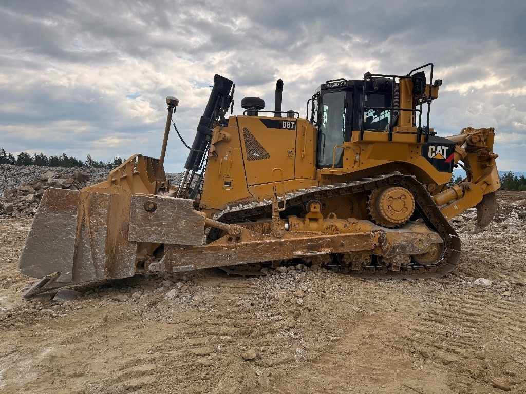 CAT D 8 T  - Bulldozer: foto 3 CAT D 8 T  - Bulldozer: foto 3