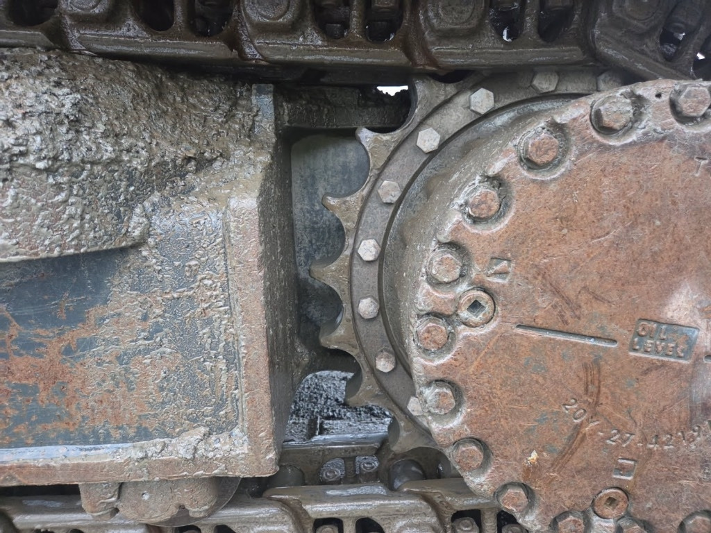 Excavadora de cadenas Komatsu PC210LC-11E0: foto 9