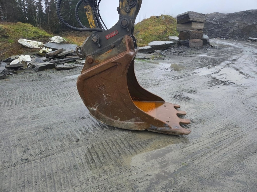 Excavadora de cadenas Komatsu PC210LC-11E0: foto 8