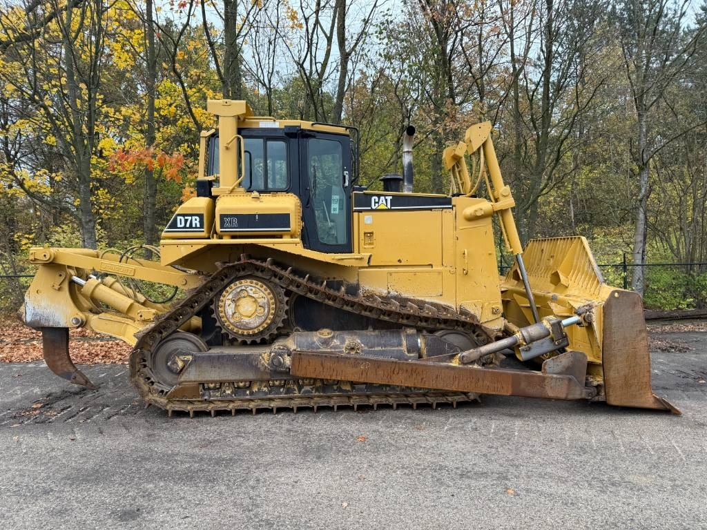 CAT D7R XR CE / LOW HOURS / TOP CONDITION - Bulldozer: foto 5 CAT D7R XR CE / LOW HOURS / TOP CONDITION - Bulldozer: foto 5