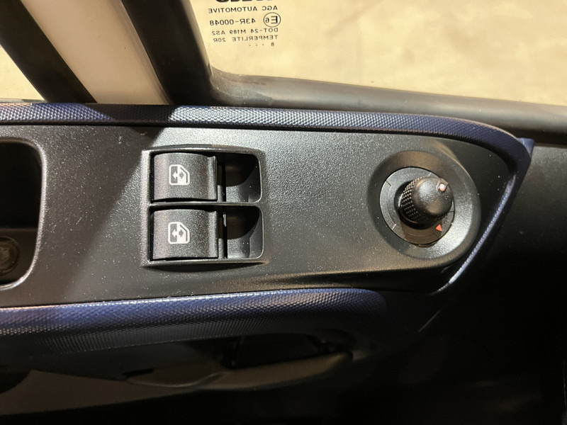 Furgoneta caja abierta Iveco 65C18 3.0 Automaat Open Laadbak / Mobiele Werkplaats / Bott Inrichting / Euro 6 / Airco / Cruise Control / Trekhaak / Camera / 3-Zits / 55.400 KM !! C-Rijbewijs !!: foto 15