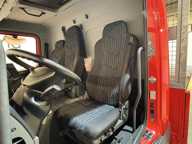 Mercedes-Benz Atego 824 BL Open Laadbak / 6 cil. Automaat / Airco / Cruise Control / 3 Zitplaatsen / 12.890 KM !! - Camión caja abierta: foto 5 Mercedes-Benz Atego 824 BL Open Laadbak / 6 cil. Automaat / Airco / Cruise Control / 3 Zitplaatsen / 12.890 KM !! - Camión caja abierta: foto 5