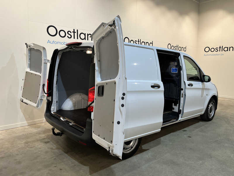 Mercedes-Benz Vito 116 CDI RWD / Euro 6 / Airco / Cruise Control / Camera / Navigatie / CarPlay / Trekhaak - Furgoneta pequeña: foto 2 Mercedes-Benz Vito 116 CDI RWD / Euro 6 / Airco / Cruise Control / Camera / Navigatie / CarPlay / Trekhaak - Furgoneta pequeña: foto 2
