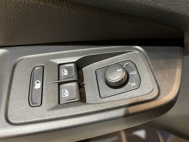 Furgoneta pequeña Volkswagen Caddy 2.0 TDI Comfort 123 PK DSG Automaat Servicebus / Sortimo Inrichting / Euro 6 / Airco / Cruise Control / Camera / CarPlay / Navigatie: foto 15