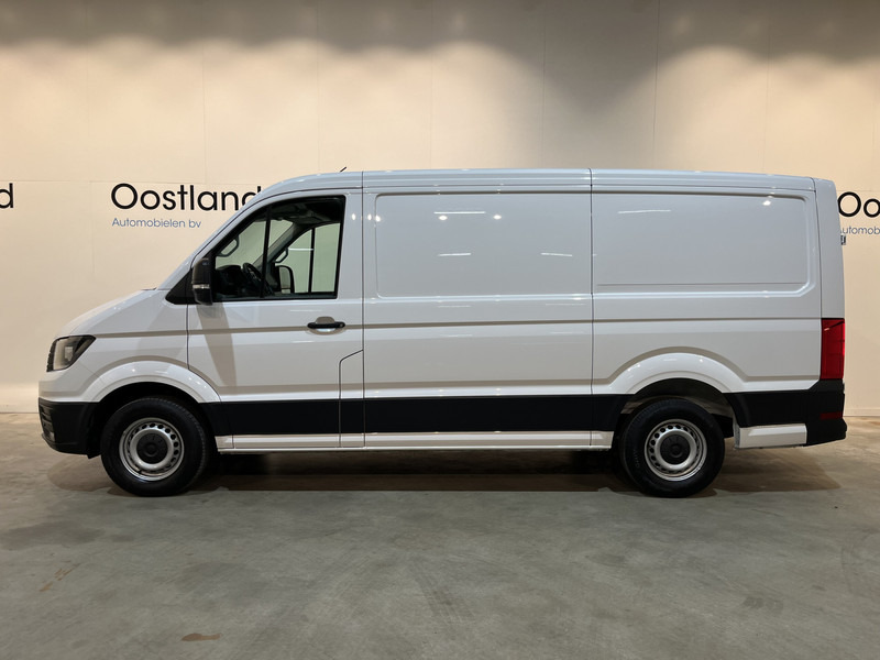 Volkswagen Crafter 30 2.0 TDI L3H2 140 PK Automaat / Euro 6 / Airco / Cruise Control / Camera / CarPlay / 3-Zits / 18.500 KM !! - Furgoneta pequeña: foto 2 Volkswagen Crafter 30 2.0 TDI L3H2 140 PK Automaat / Euro 6 / Airco / Cruise Control / Camera / CarPlay / 3-Zits / 18.500 KM !! - Furgoneta pequeña: foto 2