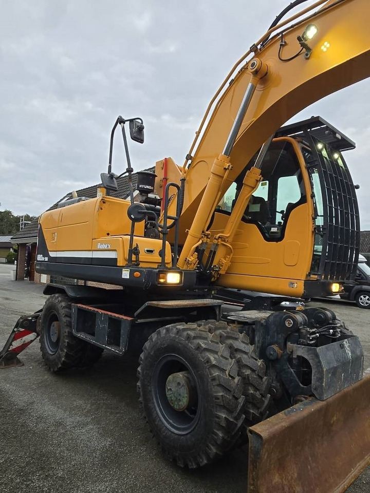 Hyundai R 180W-9A  - Excavadora de ruedas: foto 5 Hyundai R 180W-9A  - Excavadora de ruedas: foto 5