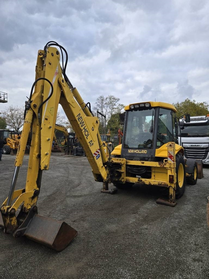 New Holland LB 95 B-4 PT - Retroexcavadora: foto 5 New Holland LB 95 B-4 PT - Retroexcavadora: foto 5