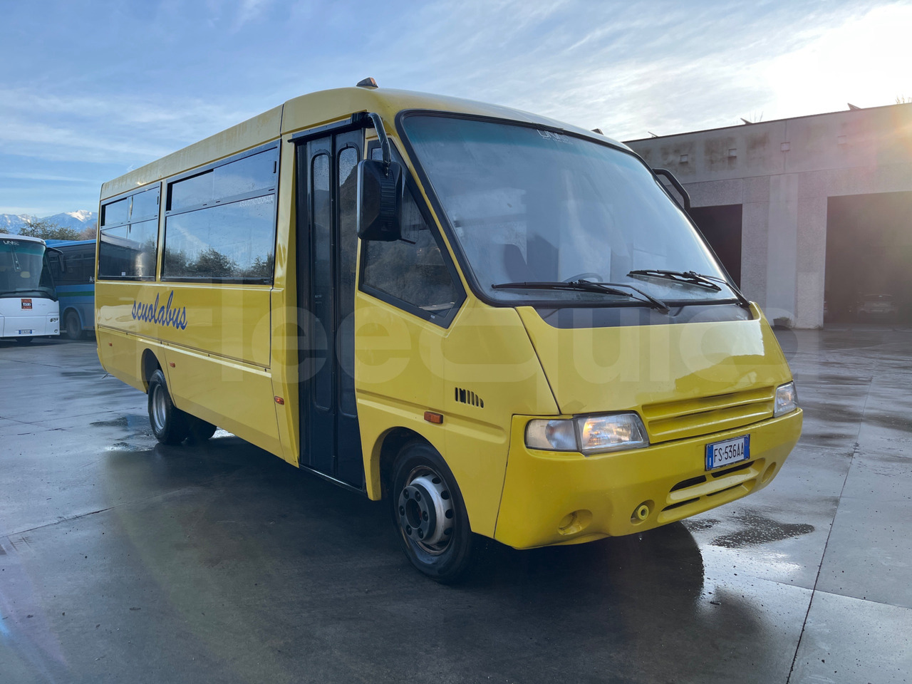Autobús escolar Iveco Cacciamali: foto 1