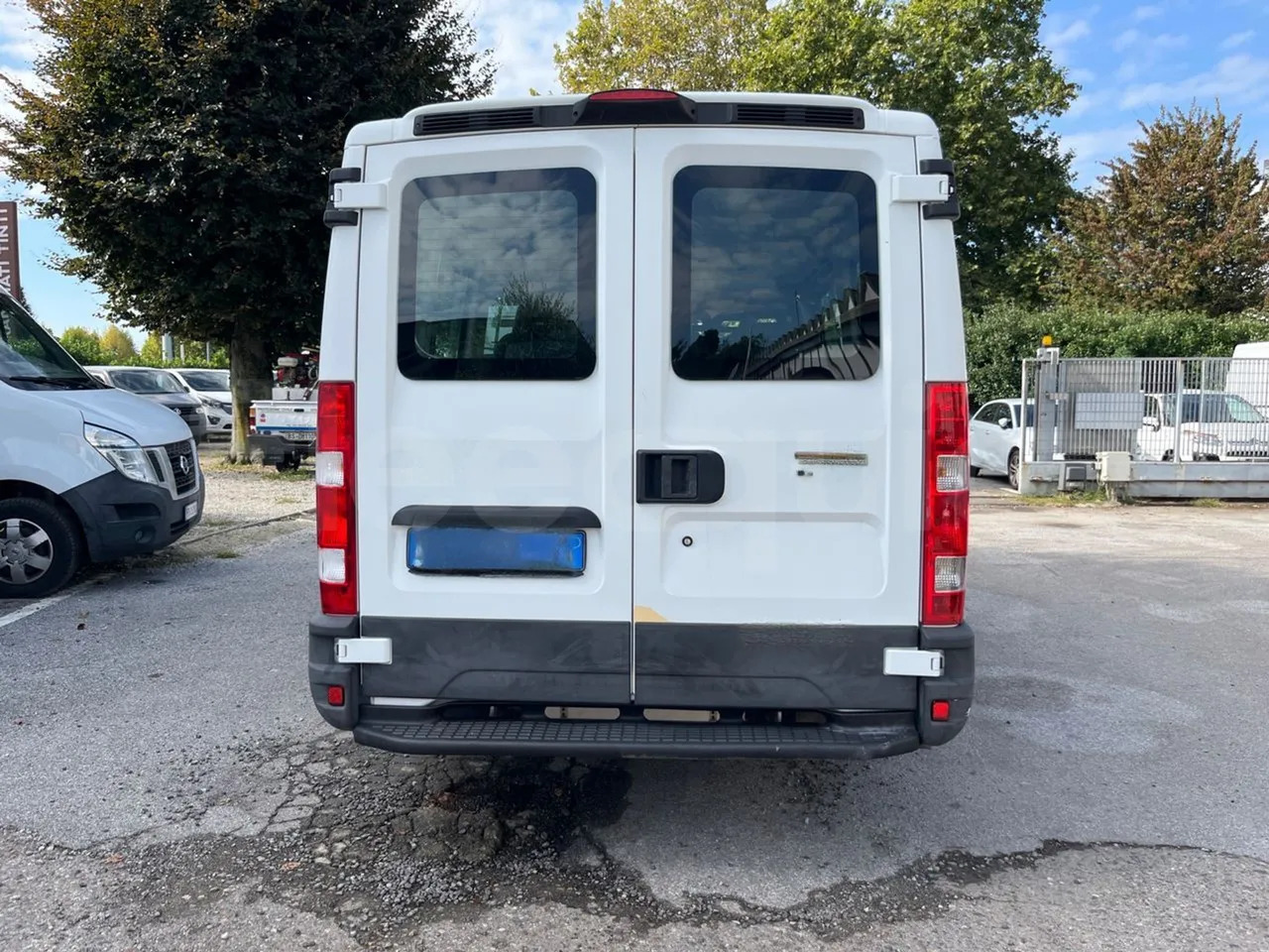 Iveco Daily - Minibús, Furgoneta de pasajeros: foto 5 Iveco Daily - Minibús, Furgoneta de pasajeros: foto 5