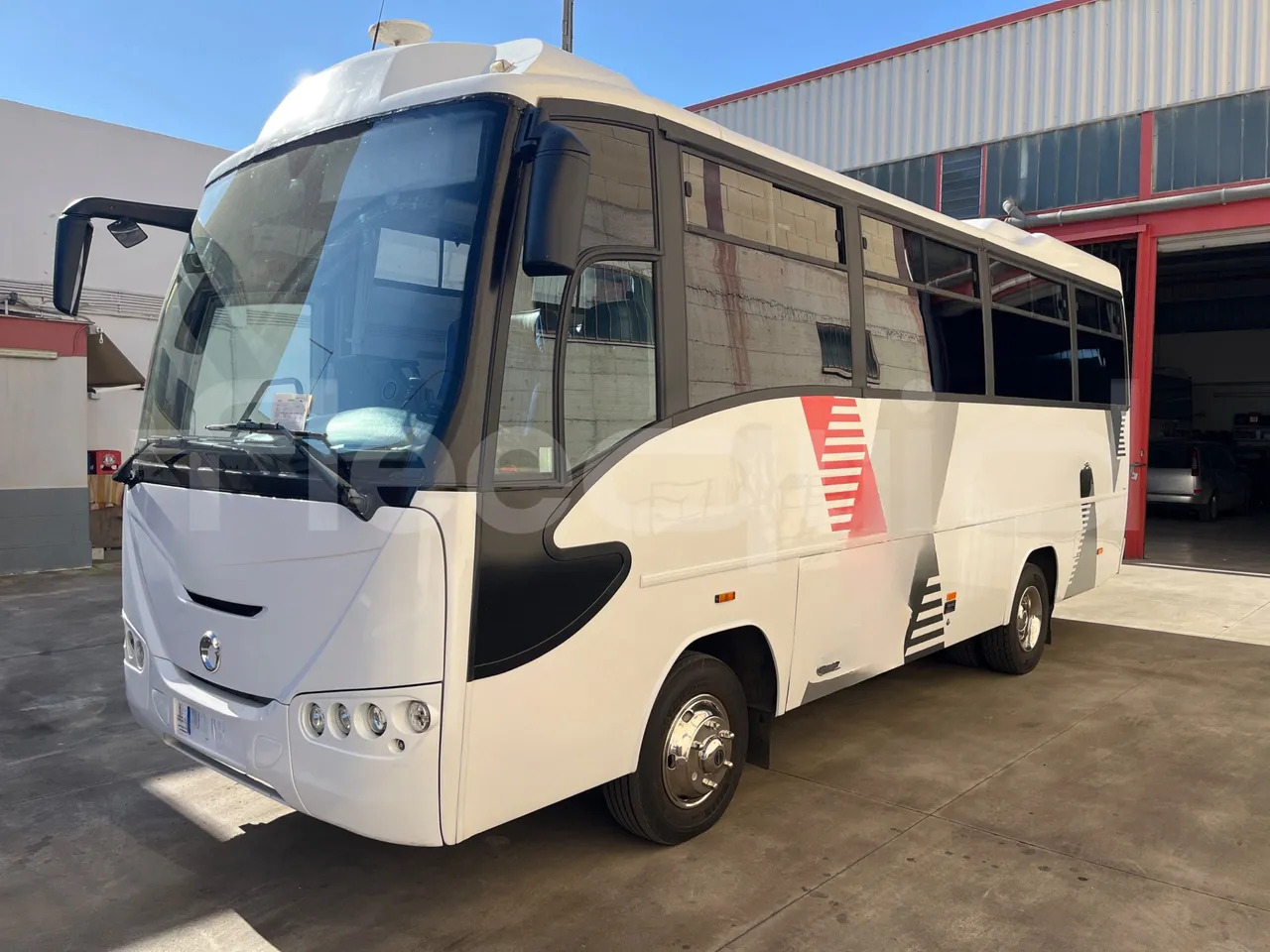 Iveco E24 - Autocar: foto 4 Iveco E24 - Autocar: foto 4