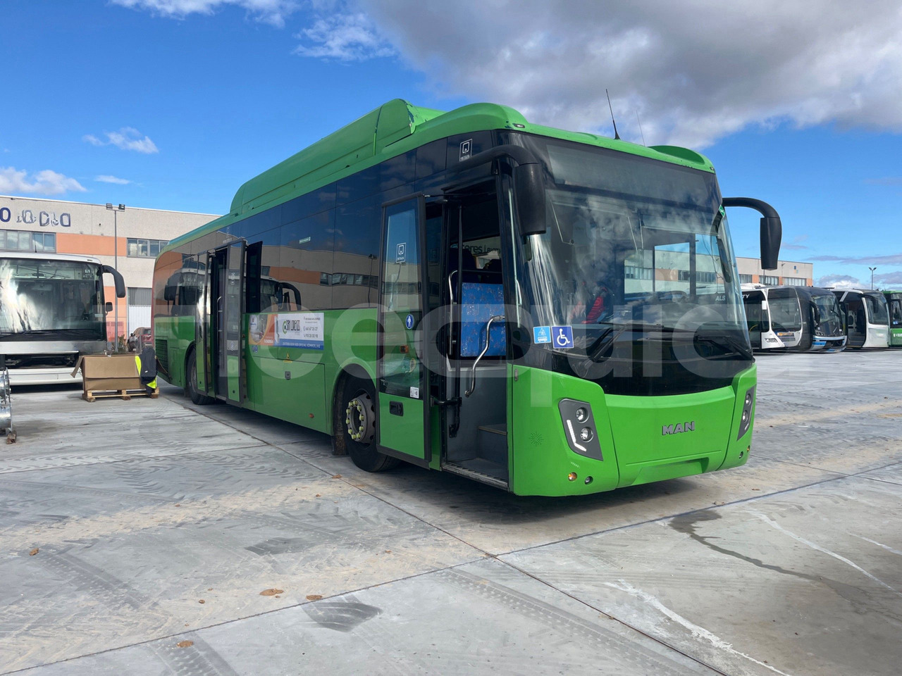 Autobús suburbano Man Castrosua: foto 1