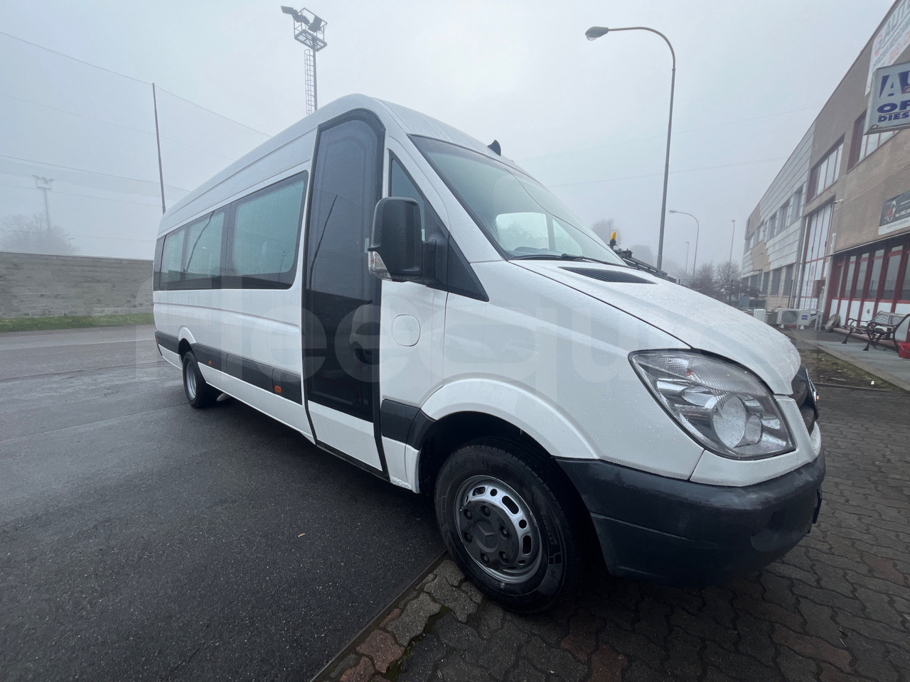 Mercedes-Benz Sprinter - Minibús, Furgoneta de pasajeros: foto 1 Mercedes-Benz Sprinter - Minibús, Furgoneta de pasajeros: foto 1