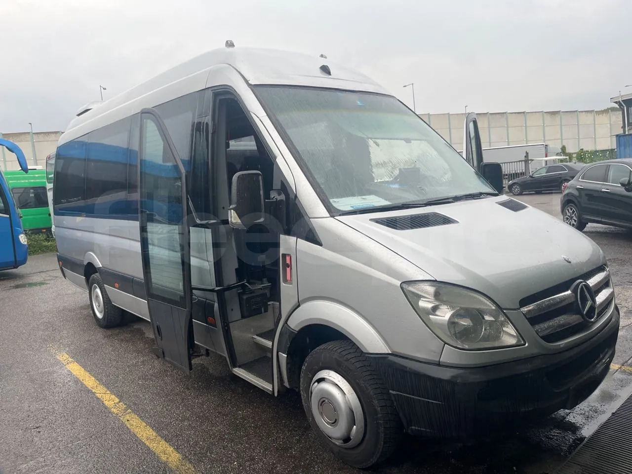 Mercedes-Benz Sprinter - Minibús, Furgoneta de pasajeros: foto 1 Mercedes-Benz Sprinter - Minibús, Furgoneta de pasajeros: foto 1