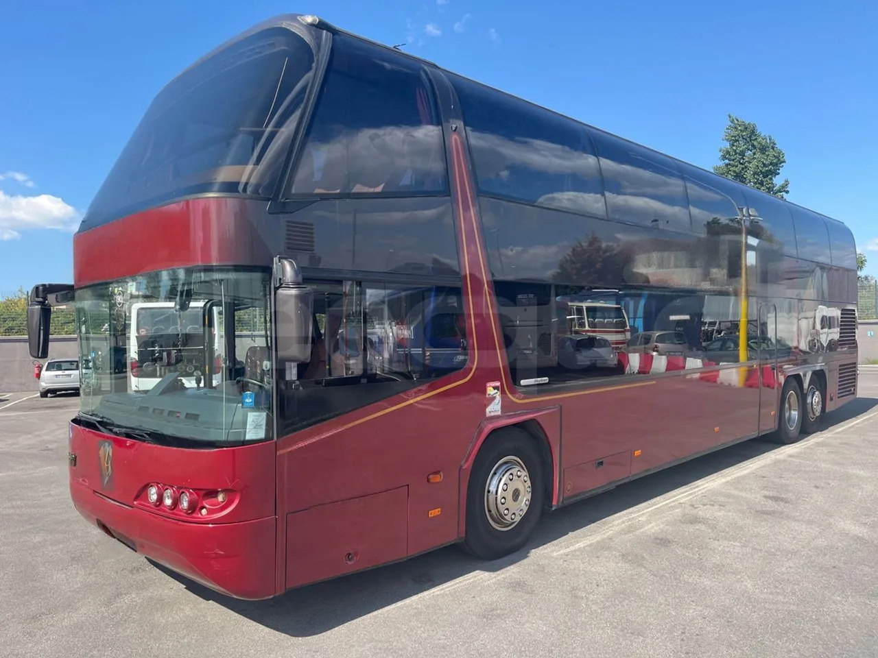 Neoplan 1122/3 - Autocar: foto 4 Neoplan 1122/3 - Autocar: foto 4
