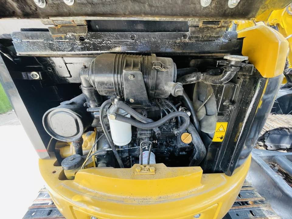 Caterpillar 303C CR - Miniexcavadora: foto 4 Caterpillar 303C CR - Miniexcavadora: foto 4