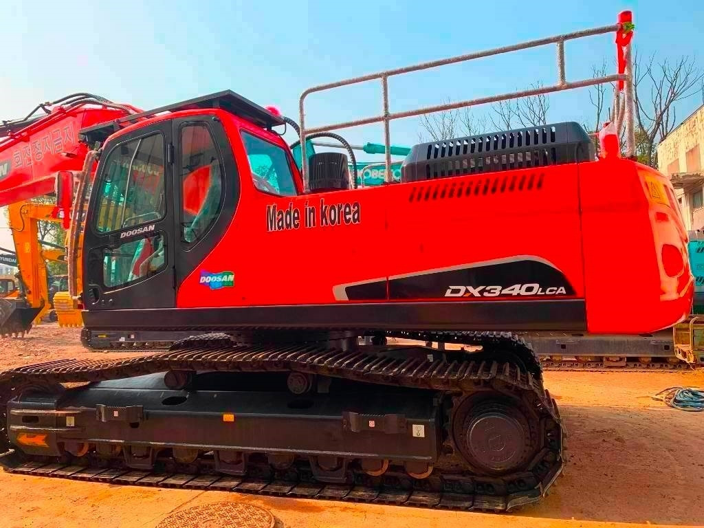 Doosan DX 340 LCA - Excavadora de cadenas: foto 1 Doosan DX 340 LCA - Excavadora de cadenas: foto 1