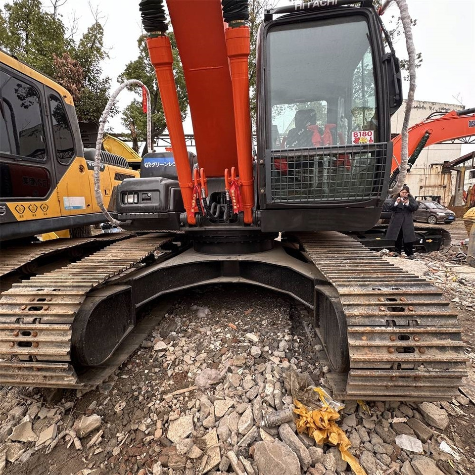 Hitachi ZX 200-3 G - Excavadora de cadenas: foto 3 Hitachi ZX 200-3 G - Excavadora de cadenas: foto 3