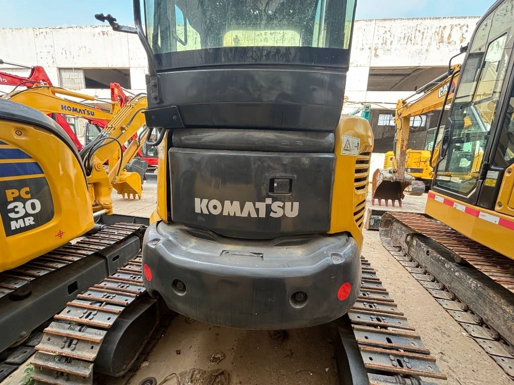 Komatsu PC35MR - Miniexcavadora: foto 4 Komatsu PC35MR - Miniexcavadora: foto 4
