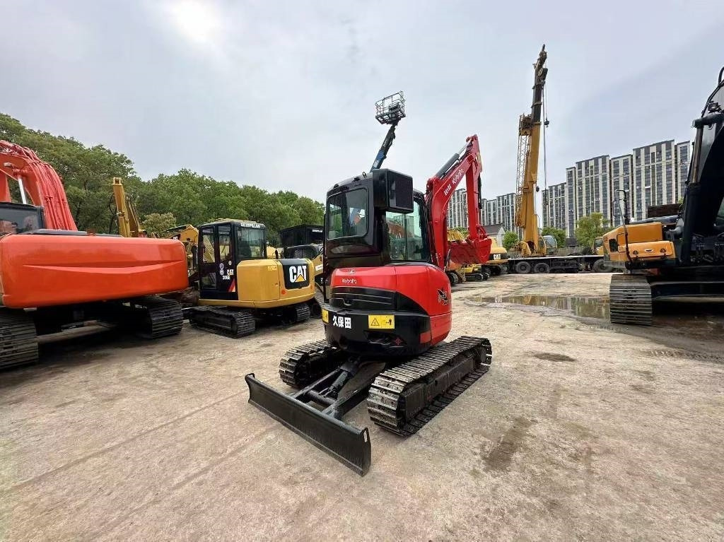 Kubota U-35 - Miniexcavadora: foto 5 Kubota U-35 - Miniexcavadora: foto 5