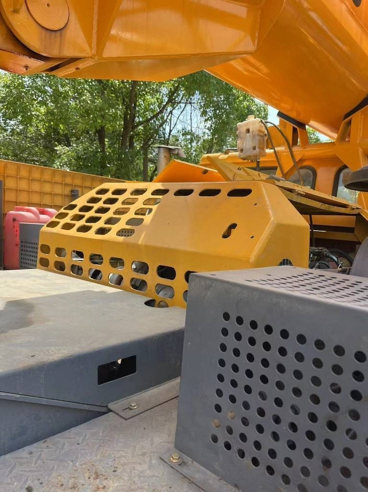 XCMG QY70K-II  - Grúa todo terreno: foto 4 XCMG QY70K-II  - Grúa todo terreno: foto 4