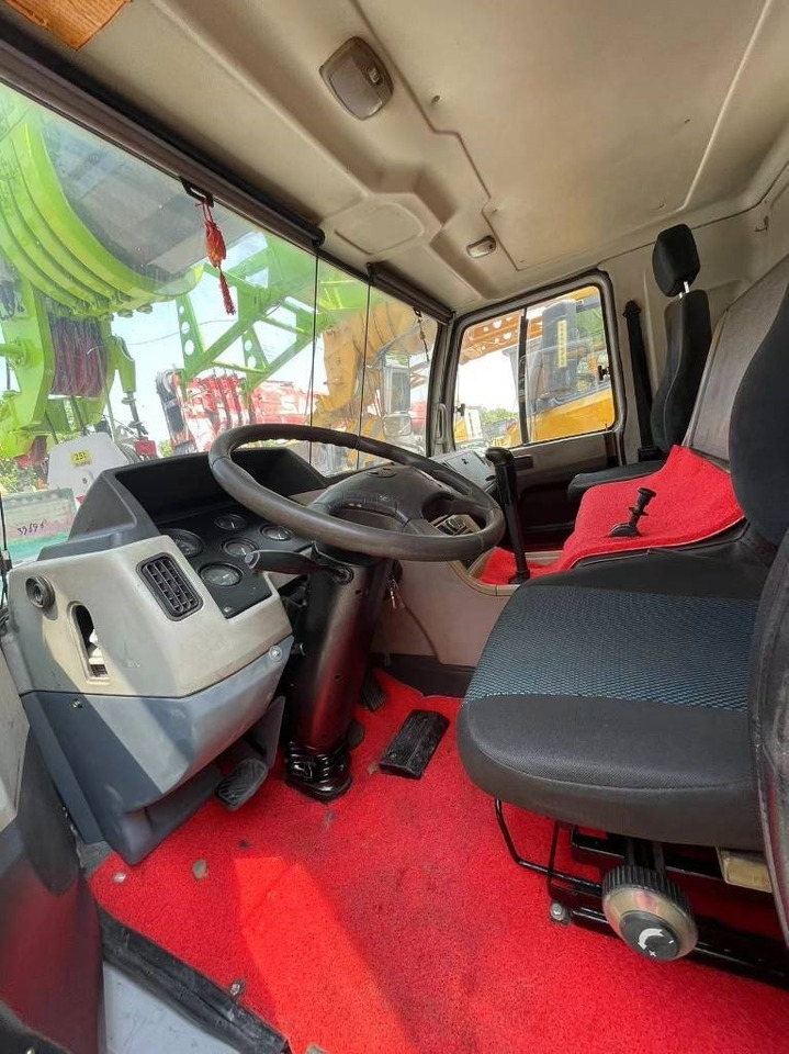 Zoomlion ZTC251V  - Autogrúa: foto 4 Zoomlion ZTC251V  - Autogrúa: foto 4