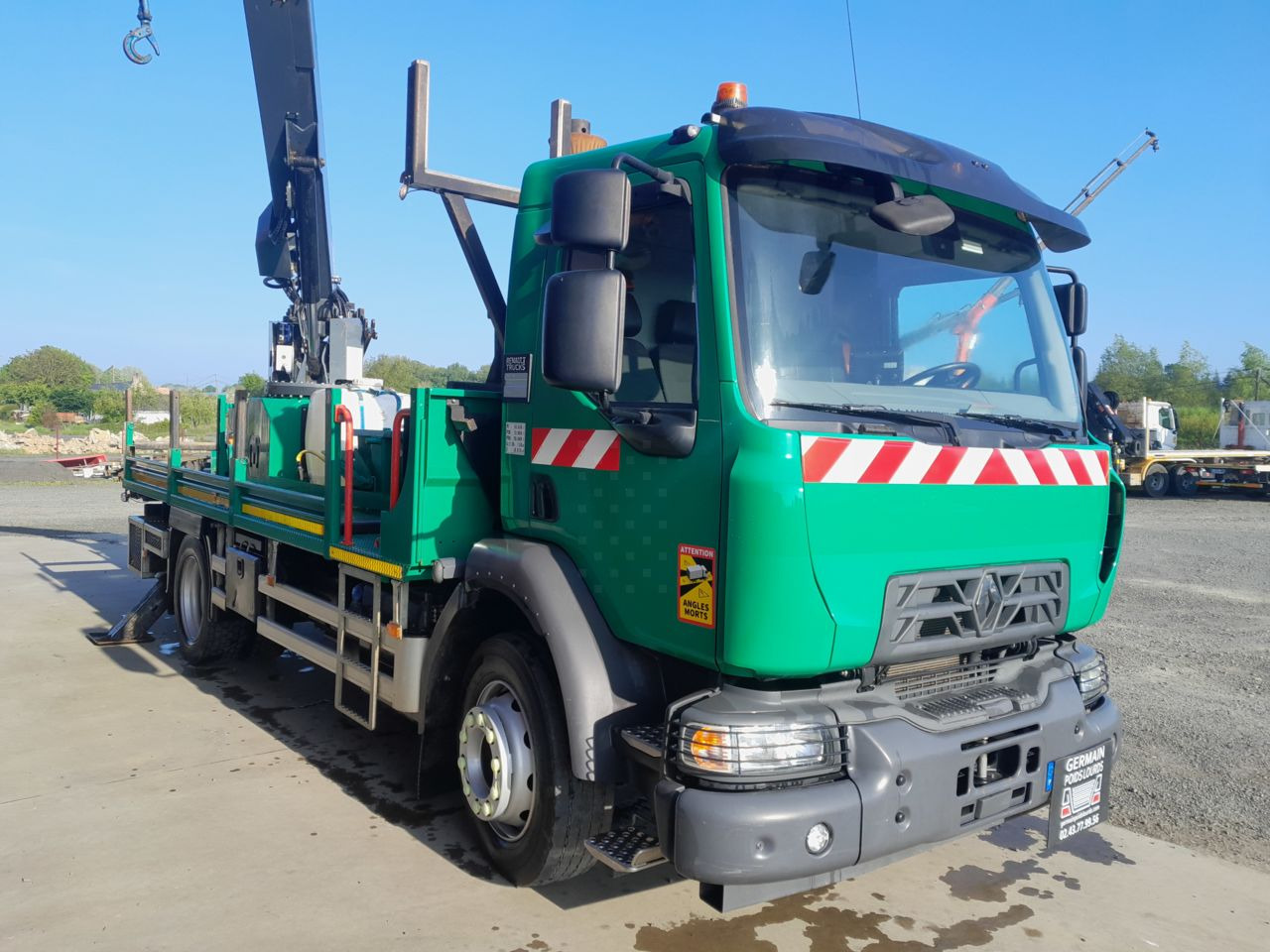 Renault D250.13 4x2 Others Truck - Camión, Camión grúa: foto 2 Renault D250.13 4x2 Others Truck - Camión, Camión grúa: foto 2