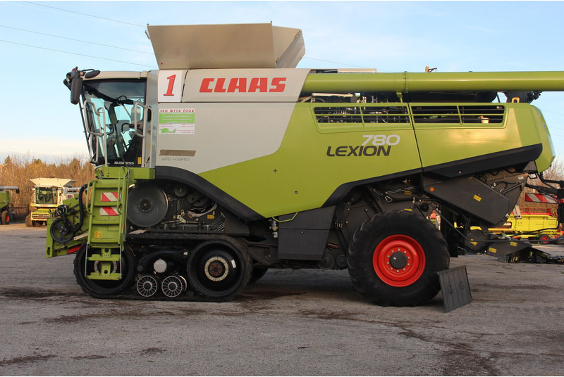 Claas lexion 780 tt - Cosechadora de granos: foto 1 Claas lexion 780 tt - Cosechadora de granos: foto 1