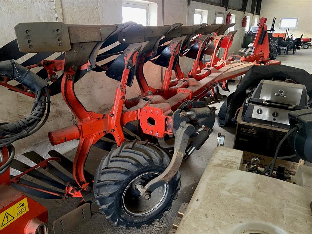 Kuhn VARI-MASTER 153 4+1 - Arado: foto 3 Kuhn VARI-MASTER 153 4+1 - Arado: foto 3