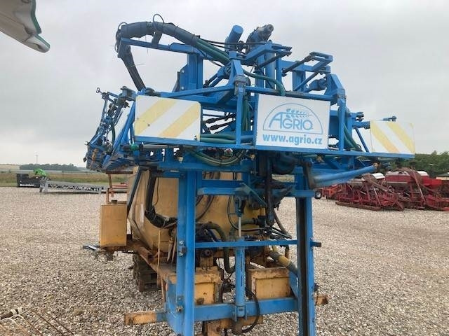 Lindus 3000 L - 30 M BOM - Pulverizador suspendido: foto 4 Lindus 3000 L - 30 M BOM - Pulverizador suspendido: foto 4