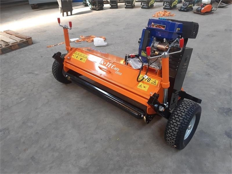 DK-Tech 120 - Desbrozadora de martillos: foto 4 DK-Tech 120 - Desbrozadora de martillos: foto 4