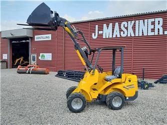 Eurotrac W11 Teleskoparm - Cargadora articulada: foto 1 Eurotrac W11 Teleskoparm - Cargadora articulada: foto 1