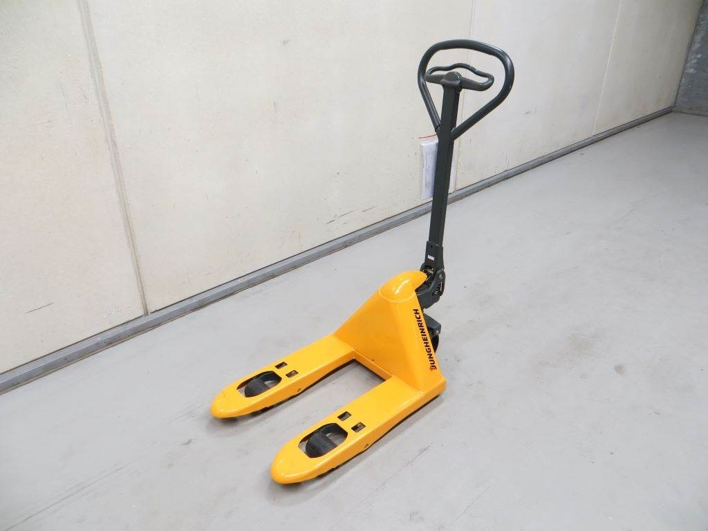 Jungheinrich AM 22 - Transpaleta: foto 3 Jungheinrich AM 22 - Transpaleta: foto 3