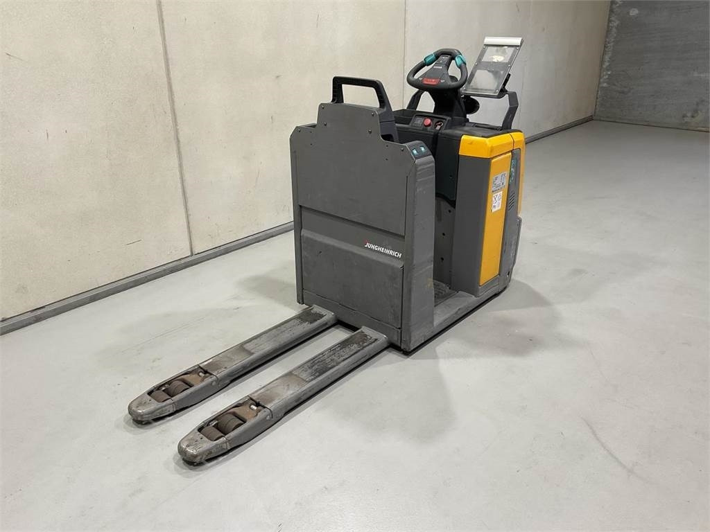 Jungheinrich ECE 220 - Recoge pedidos: foto 2 Jungheinrich ECE 220 - Recoge pedidos: foto 2