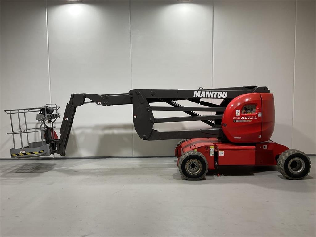 Manitou 170AETJL BIE - Plataforma de tijeras: foto 1 Manitou 170AETJL BIE - Plataforma de tijeras: foto 1
