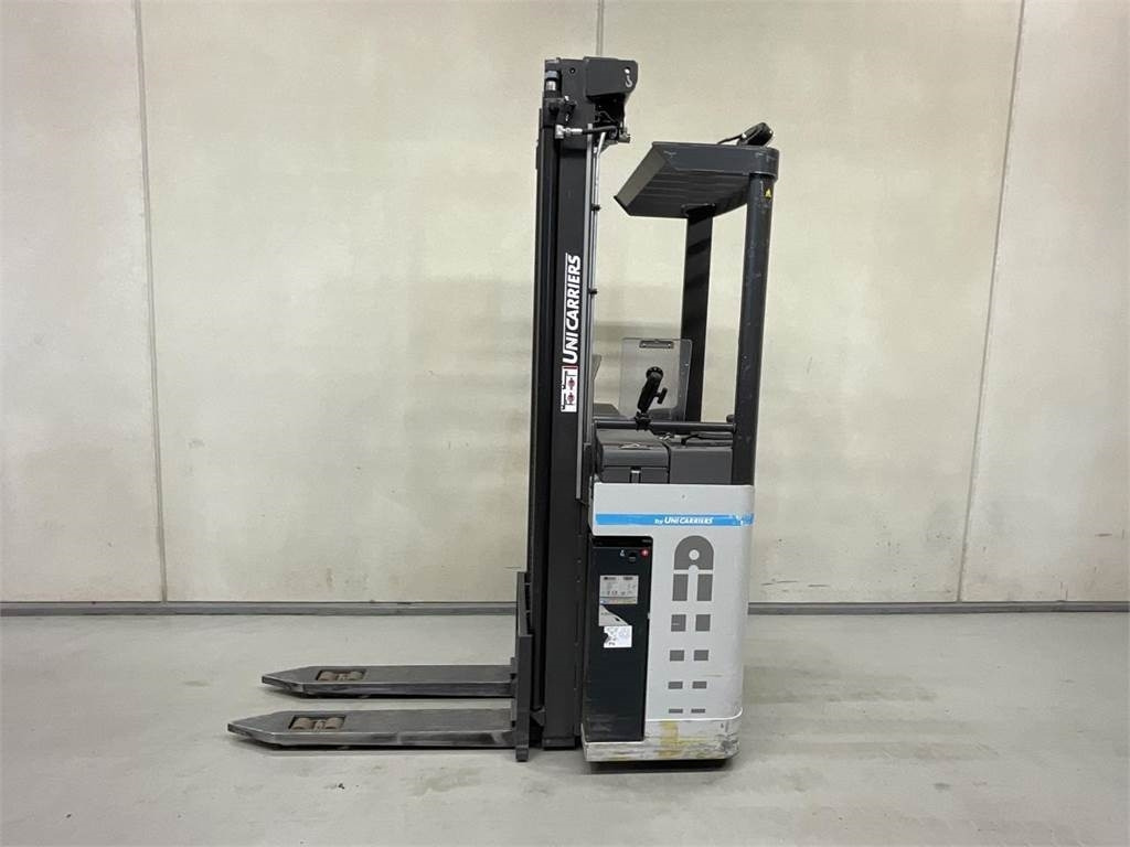 UniCarriers AJN160SDT - Apilador: foto 3 UniCarriers AJN160SDT - Apilador: foto 3