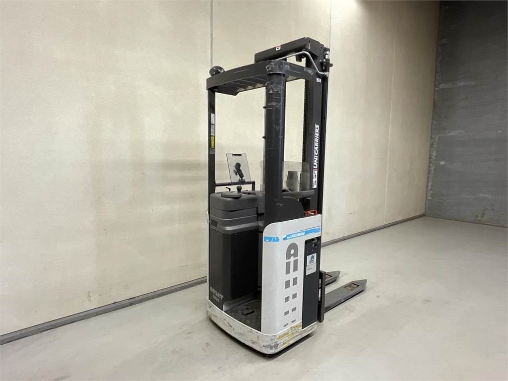 UniCarriers AJN160SDT - Apilador: foto 2 UniCarriers AJN160SDT - Apilador: foto 2