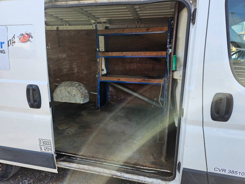 Citroën Jumper 30 2,2 HDi 130 Box - Furgoneta pequeña: foto 5 Citroën Jumper 30 2,2 HDi 130 Box - Furgoneta pequeña: foto 5