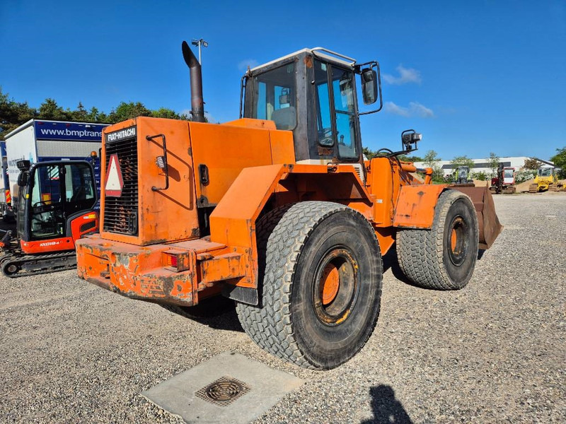 Hitachi FR 130 - Cargadora de ruedas: foto 4 Hitachi FR 130 - Cargadora de ruedas: foto 4