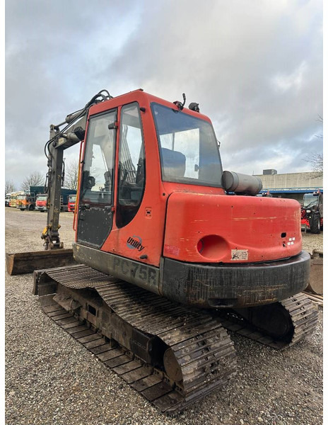Komatsu PC 75 - Miniexcavadora: foto 5 Komatsu PC 75 - Miniexcavadora: foto 5