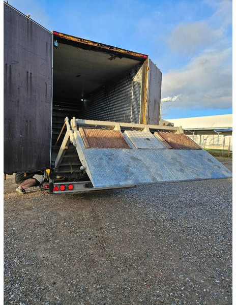 Montracon Racing// machinetrailer // Living area - Semirremolque góndola rebajadas: foto 2 Montracon Racing// machinetrailer // Living area - Semirremolque góndola rebajadas: foto 2