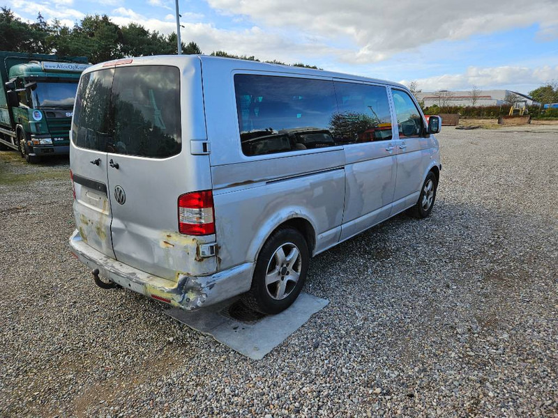 Volkswagen Caravelle 2,5 TDi 130 lang 10prs 5d - Minibús, Furgoneta de pasajeros: foto 4 Volkswagen Caravelle 2,5 TDi 130 lang 10prs 5d - Minibús, Furgoneta de pasajeros: foto 4