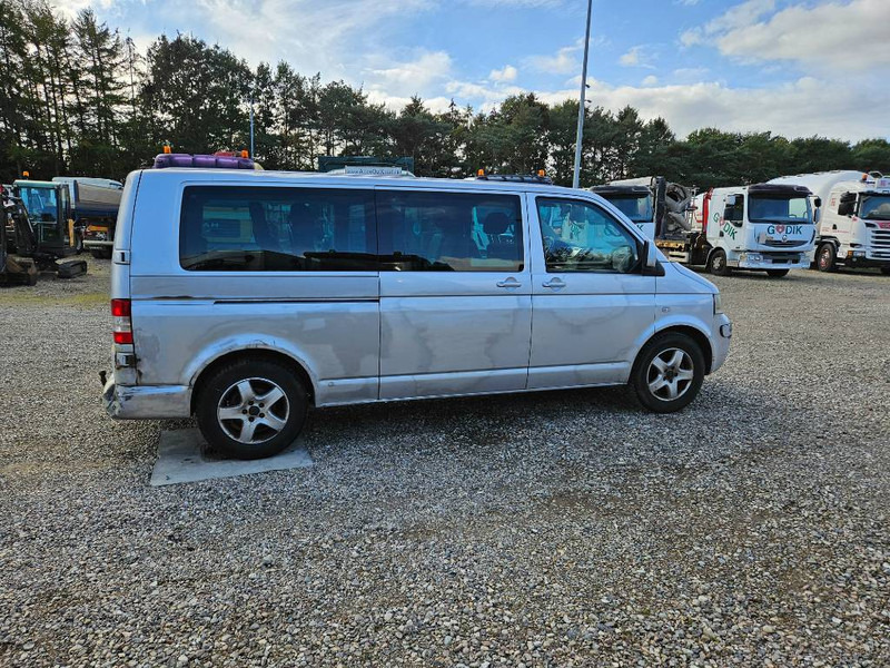 Volkswagen Caravelle 2,5 TDi 130 lang 10prs 5d - Minibús, Furgoneta de pasajeros: foto 5 Volkswagen Caravelle 2,5 TDi 130 lang 10prs 5d - Minibús, Furgoneta de pasajeros: foto 5